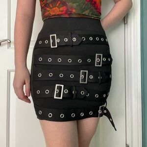 NIB Sold Out Forest Ink Hawlow mini buckle skirt size XS